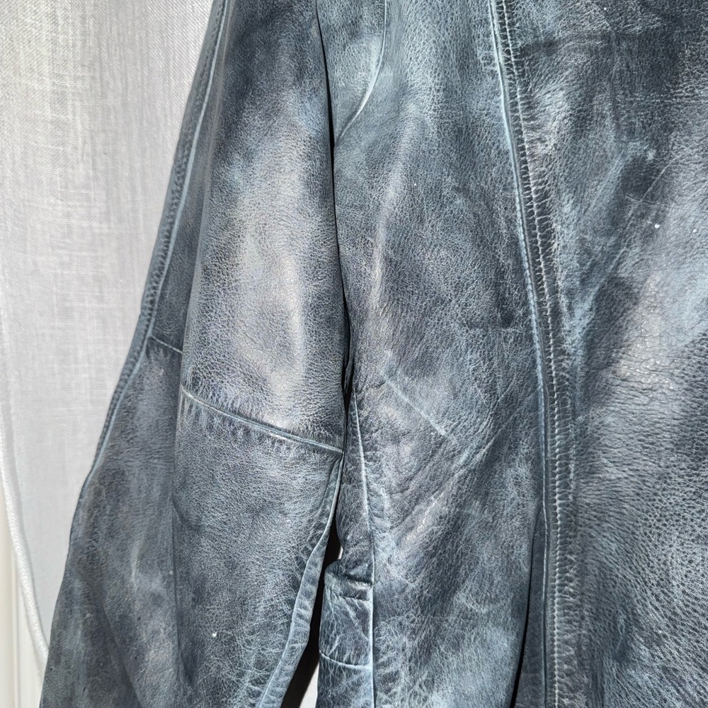 Vintage GUESS distressed black 100% Leather Jacket - size L - Picture 8 of 13